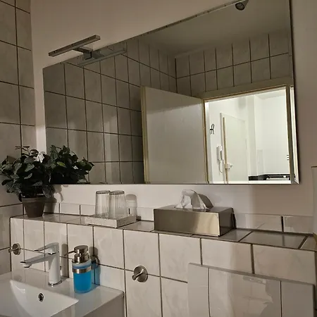 Moderne Ferienwohnung Messe Koeln Rosrath
